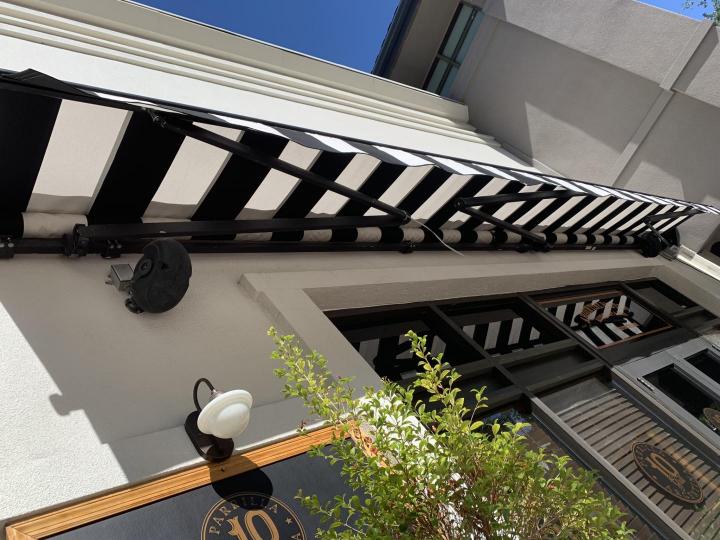 Sombras Retráctiles Miami Dade