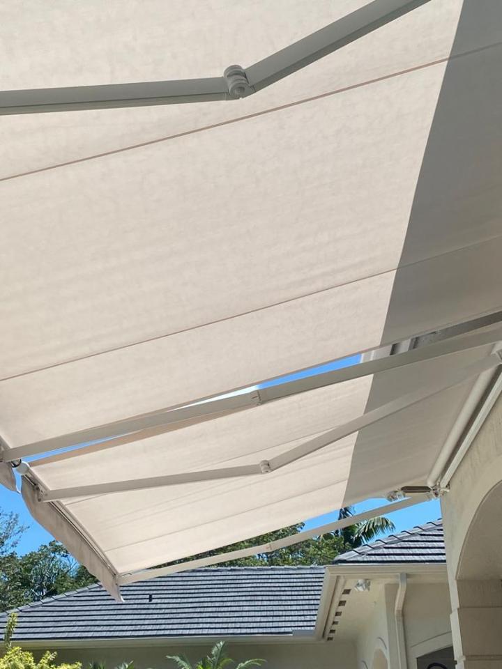 Sombras Retráctiles Miami Dade