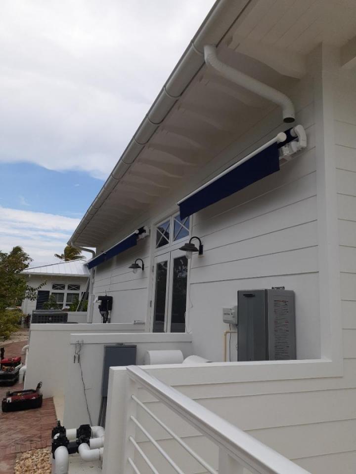 Toldos Telescópicos Miami Dade