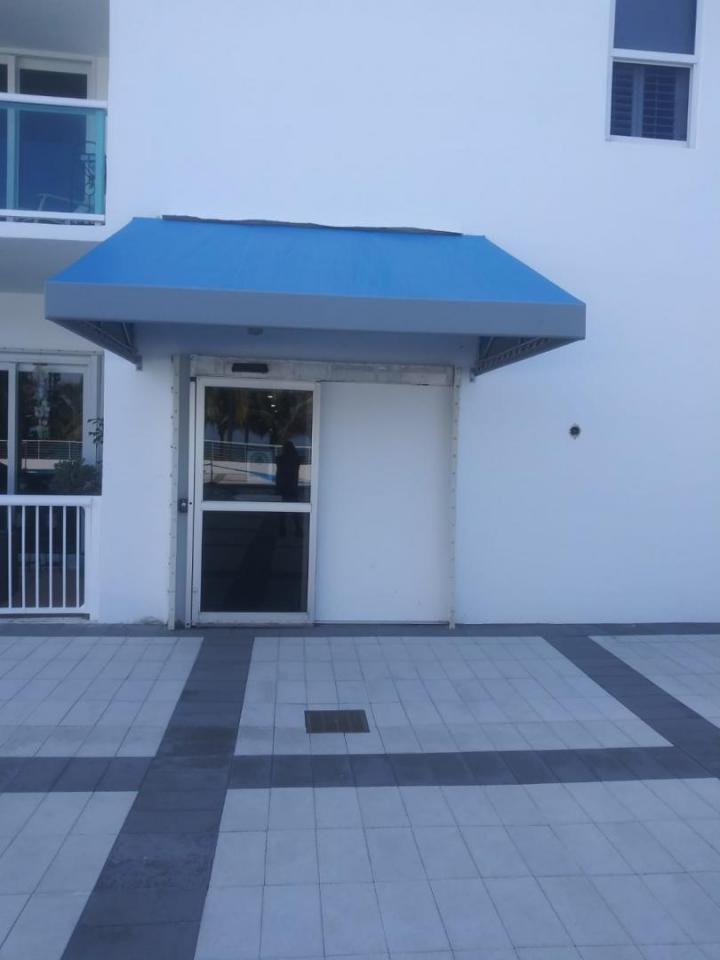 Servicios de Toldos Comerciales Miami Dade