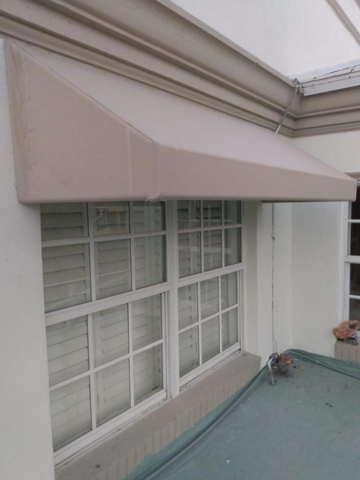 Servicios de Toldos Comerciales Miami Dade