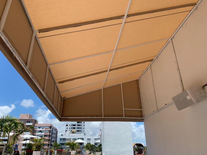 Instaladores de Sombras Comerciales Miami Dade