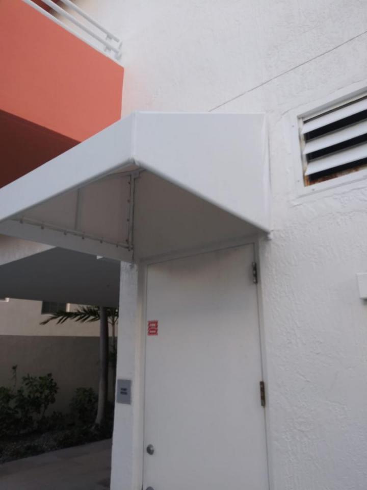 Instaladores de Toldos para Negocios Miami Dade